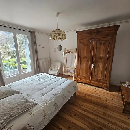 Maison Avec Jardin Et Place Parking, Centre De Luchon بيت للعطل *